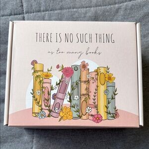 Floral Books Gift Box Bath & Body Set - Pink